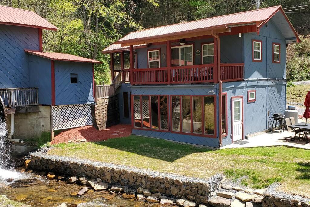 Waterwheel Cabin By The Creek Murphy Exteriör bild