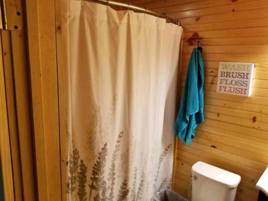 Waterwheel Cabin By The Creek Murphy Exteriör bild